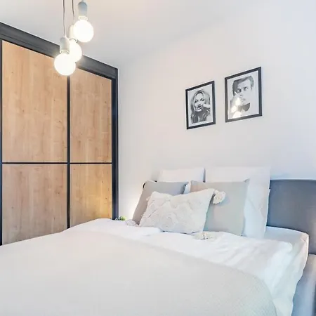 Rooftop Access - Luxy With Balcony * Βουδαπέστη