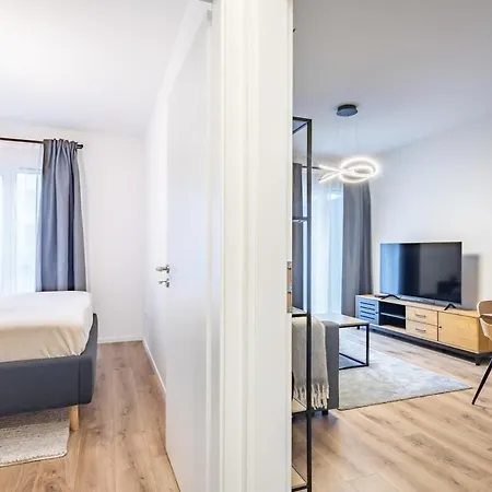 Rooftop Access - Luxy With Balcony Apartman Budapest